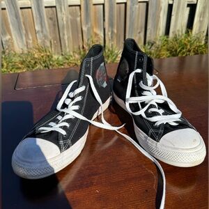 Men’s Black Converse